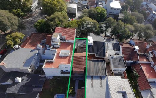 Chalet 6 Amb. con parque y quincho + PH 2 Ambientes + Local sobre avenida